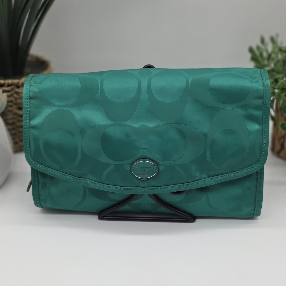 Coach Green Signature Nylon Fold-Over Hanging Travel Makeup Toiletry Bag Clutch